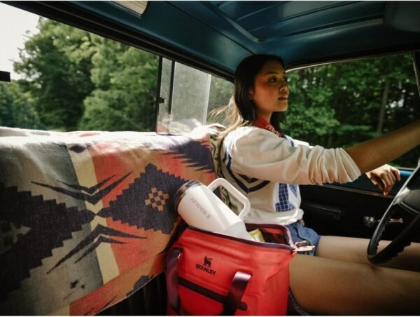 STANLEY Quencher ProTour Flip Straw Tumbler with Leakproof Lid | Built-In Straw & Handle | Cupholder Compatible for Travel | Insulated Stainless Steel Cup | BPA-Free