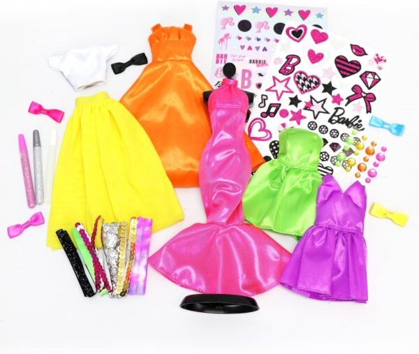 Tara Toys - Barbie: Be a Real Fashion Designer