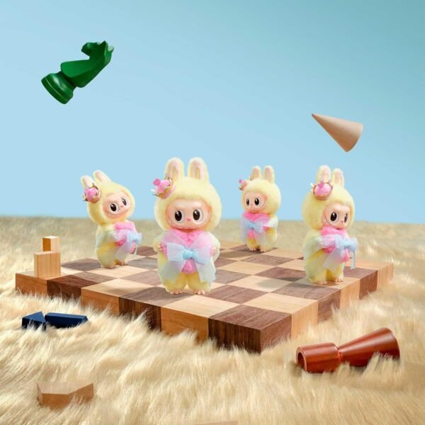 LABUBU The Monsters Let's Checkmate Series-Vinyl Plush Hanging Card, Toys for Modern Home Decor, Collectible Toy Set for Desk Accessories, 1PC